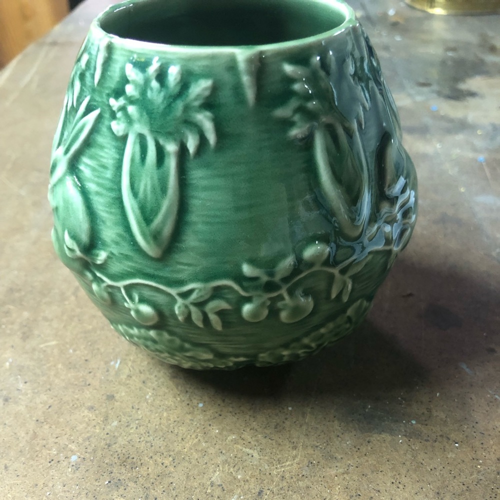 Adorable bunny bowl! Bordallo Pinneiro. - Picture 2 of 5